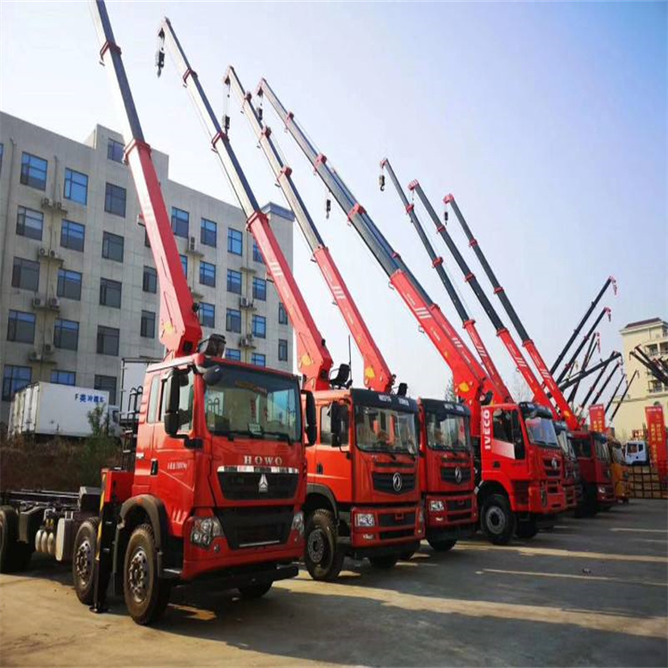 常熟租专业吊车电话