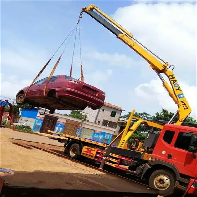 常熟吊车救援小汽车怎么吊