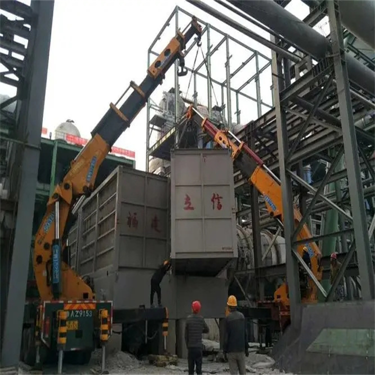 常熟折臂吊车租赁电话